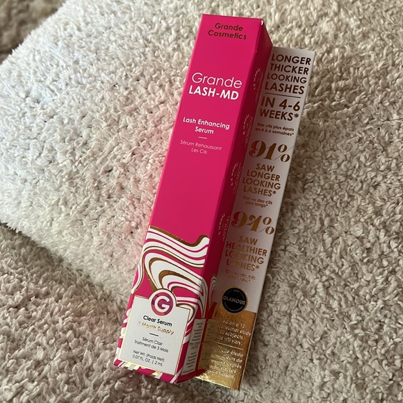 NEW Grande Cosmetics
GrandeLASH - MD Lash Growth Serum - Picture 2 of 2